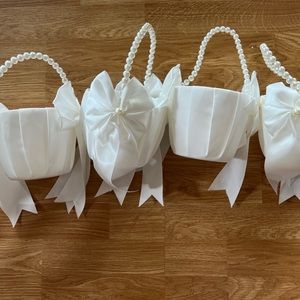 Flower girl baskets - set of 4
